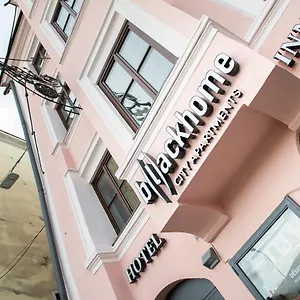 Appart hôtel Blackhome Boutique I Contactless Check-in